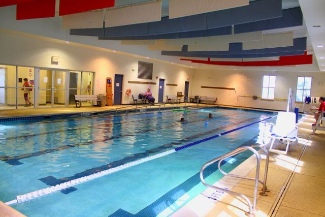 Piscina Sammons Park Indoor Pool - Bell County