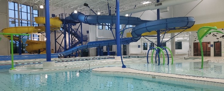 Piscina Servus Place Water Play Centre - Saint Albert