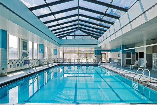 Piscina Sheraton Springfield Monarch Place Hotel - Hampden County