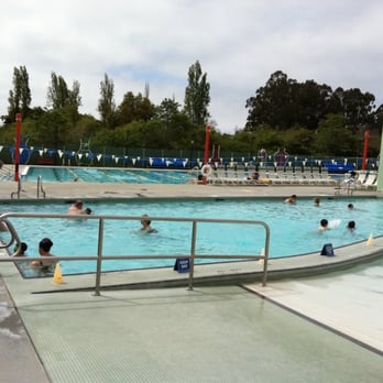 Piscina Simpkins Family Swim Center - Santa Cruz County