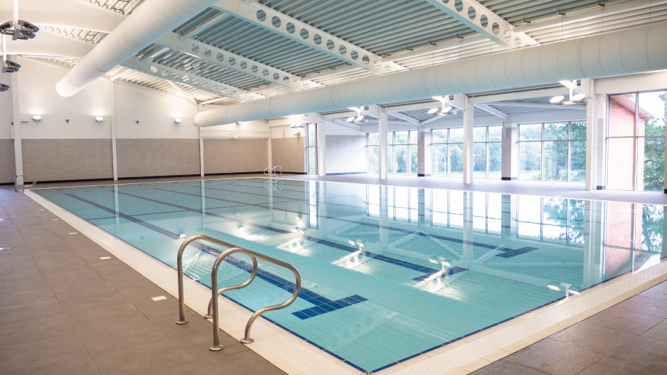 Piscina St. George's School Swimming Pool - Greater Vancouver Area