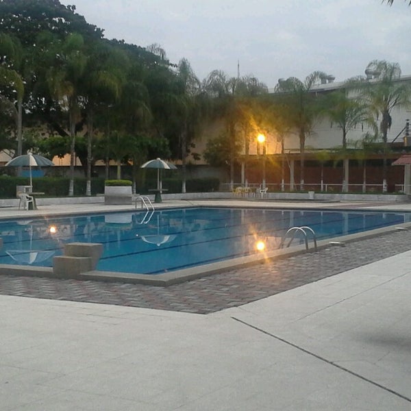 Piscina STG Sociedad Tungurahuense de Guayaquil - Guayaquil