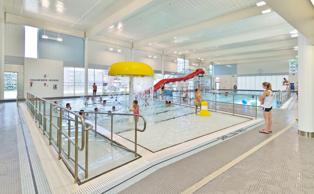 Piscina Stoney Creek Recreation Centre - Hamilton Municipality