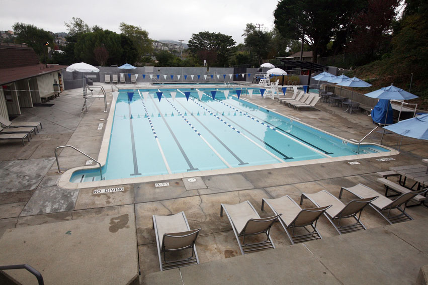 Piscina Strawberry Recreation Center Swimming Pool - Marin County