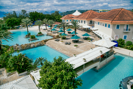 Piscina Subic Bay Yacht Club - Olongapo City