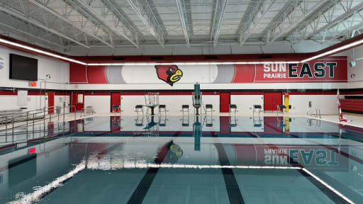 Piscina Sun Prairie East High School Swimming Pool - Dane County