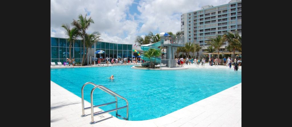 Piscina Surfside Community Center Pool - Dade County