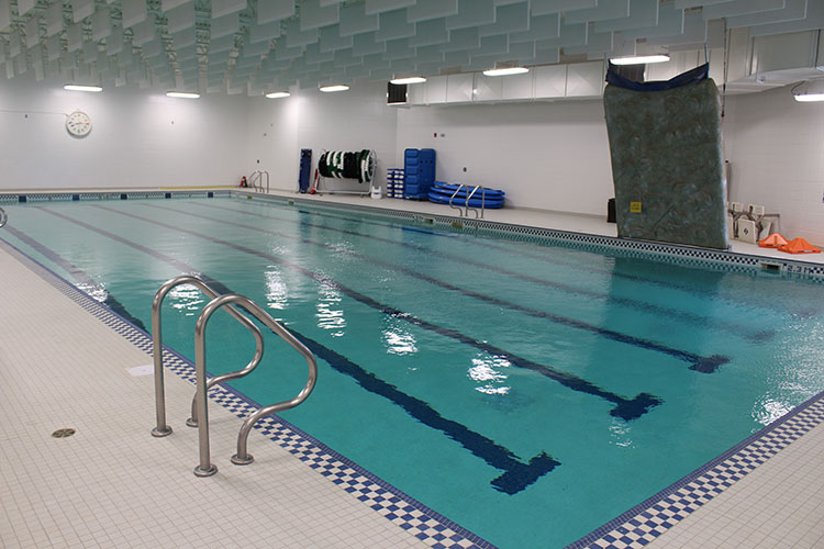 Piscina Sylvan Lake Swimming Pool - Sylvan Lake