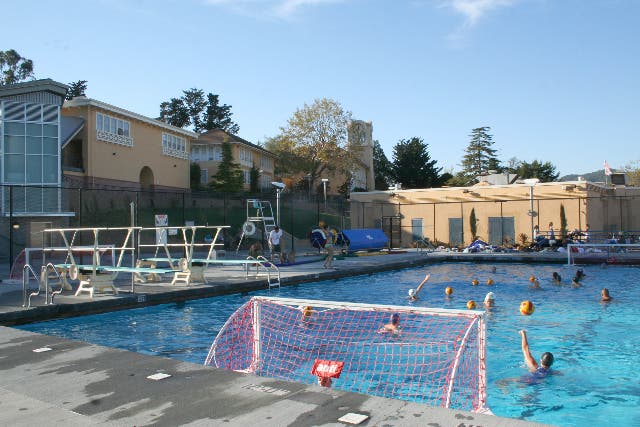 Piscina Tamalpais High School Swimming Pool - Marin County