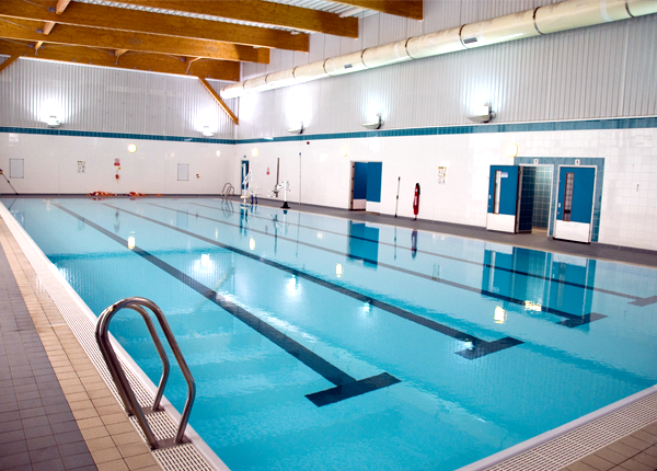 Piscina The Circle at Hadley Learning Community - Shropshire