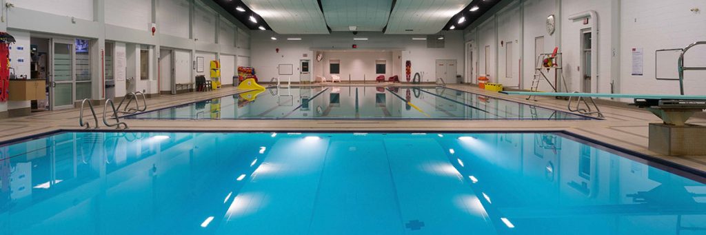 Piscina Thornhill Aquatic & Recreation Centre - Calgary