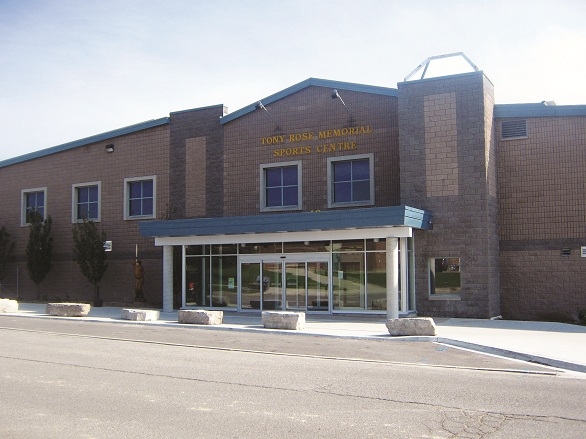 Piscina Tony Rose Memorial Sports Centre - Dufferin County