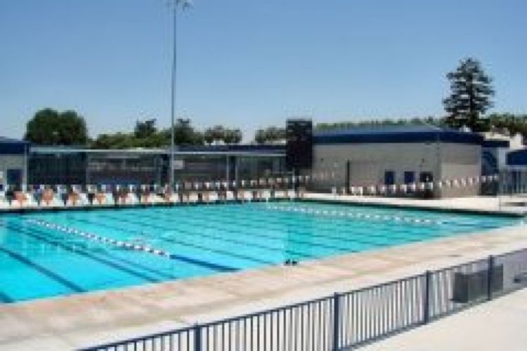 Piscina Tulare Western High School Swimming Pool - Tulare County