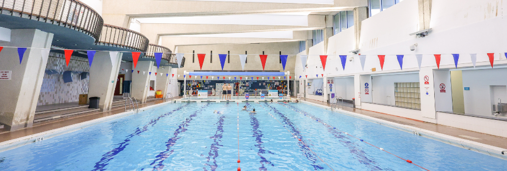 Piscina University of Bristol Swimming Pool - Gloucestershire