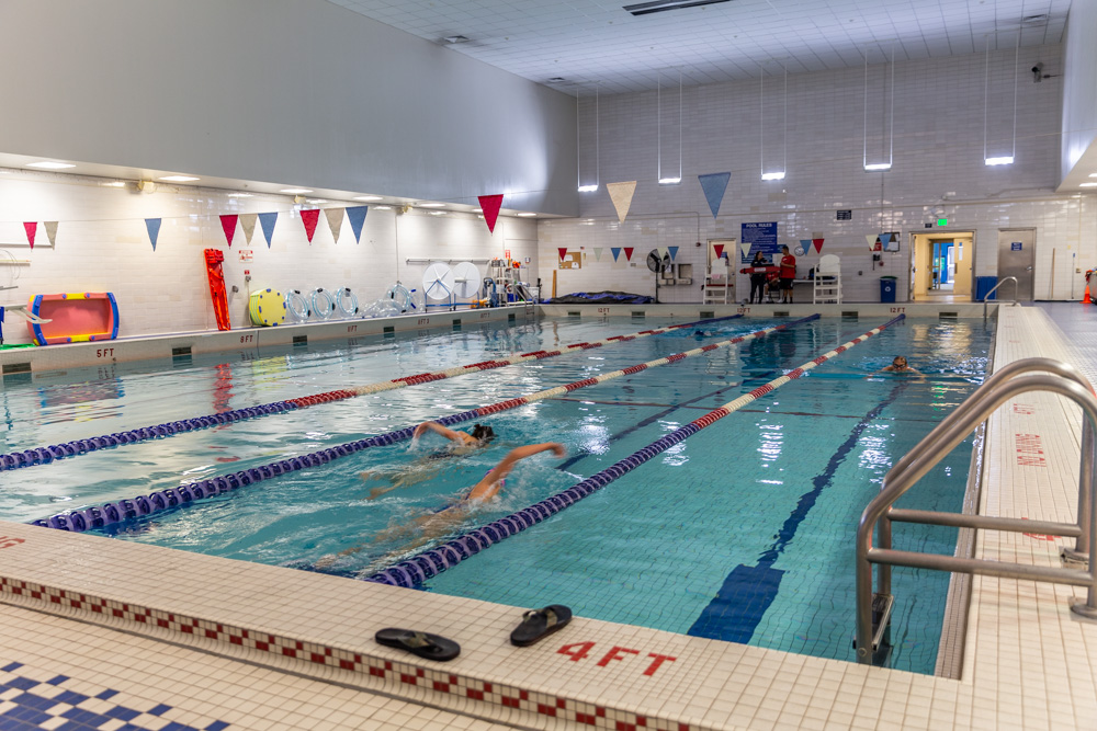 Piscina US Air Force Academy Fitness Center - El Paso County