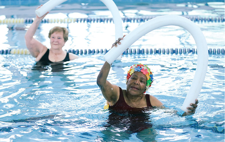 Piscina Vanderbilt Dayani Center for Health and Wellness - Davidson County