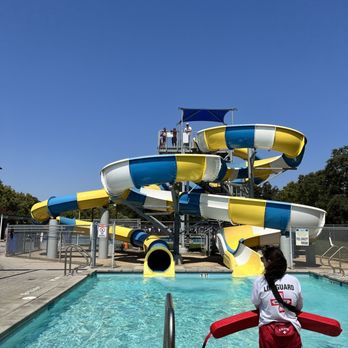 Piscina Walter V. Graham Aquatic Center - Solano County