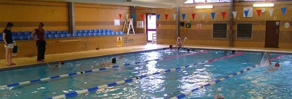 Piscina Warlingham School Swimming Pool - Surrey