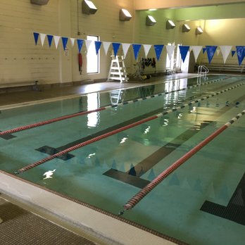 Piscina Weingart YMCA Aquatic & Wellness Center - Los Angeles County