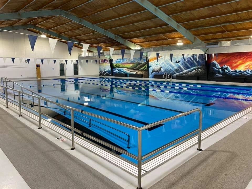 Piscina West Frankfort Aquatics & Activities Center - Williamson County