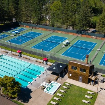 Piscina West Hills Racquet & Fitness Club - Multnomah County