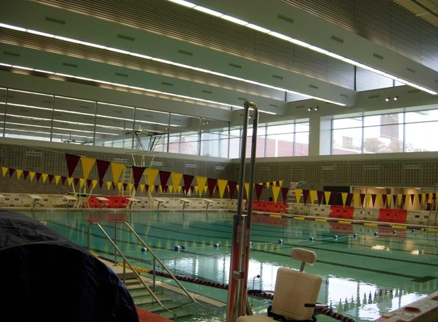 Piscina West Quad Pool - Brooklyn College - New York City (All 5 Boroughs)