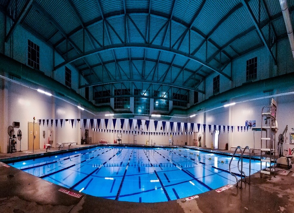 Piscina Westwood High School Swimming Pool - Norfolk County