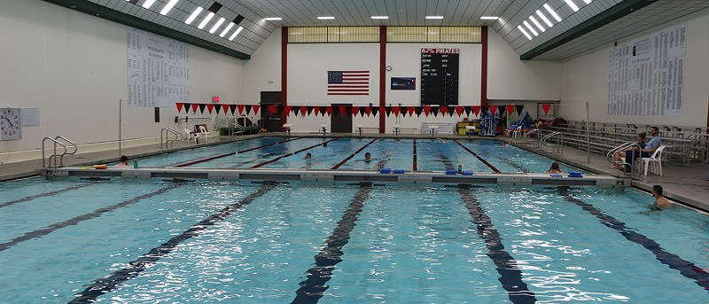 Piscina Whitworth University Aquatics Center - Spokane County