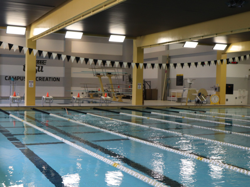 Piscina Wiedemann Natatorium - Heskett Center - Wichita State University - Sedgwick County