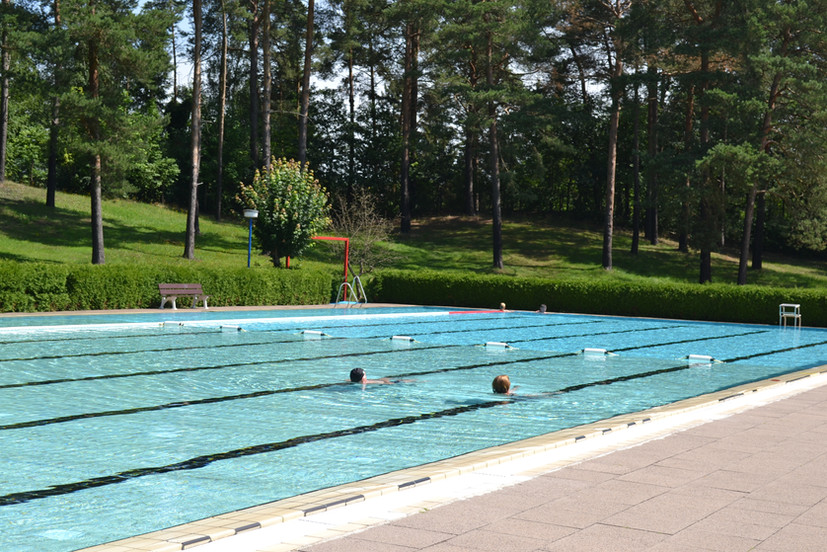 Piscina Wietzer Hallen- und Freibad - Wietze