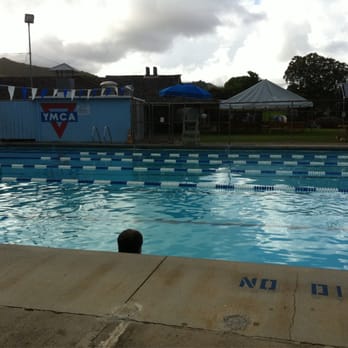 Piscina Windward Branch | YMCA of Honolulu - Honolulu County