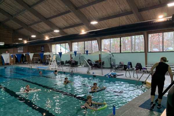 Piscina Woodlake Aquatics & Fitness Center - Chesterfield County