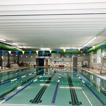 Piscina YMCA at Glen Cove - Nassau County