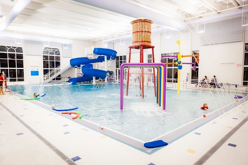 Piscina YMCA at Norton Commons - Oldham County