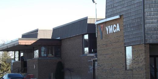 Piscina YMCA of Central East Ontario - Belleville Branch - Hastings County