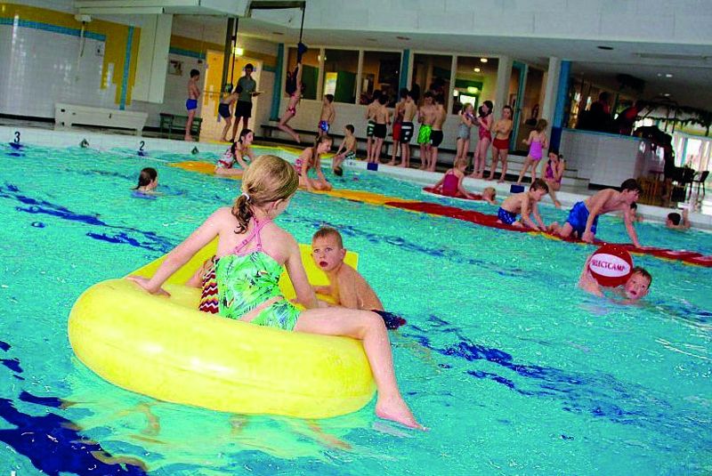 Piscina Zwembad Bestevaer - Genemuiden