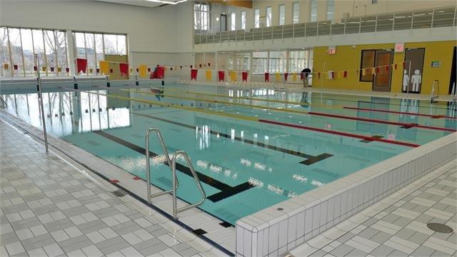 Piscina Zwembad en Sportcomplex de Fluit - Leidschendam